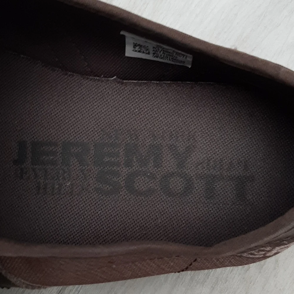 Jeremy scott Adidas runners size 9 men's - Picture 4 of 8